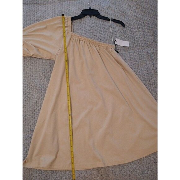Things between Puff sleeve beige Nwt one sleeve medium dress Boho Cottage Core - Picture 6 of 10